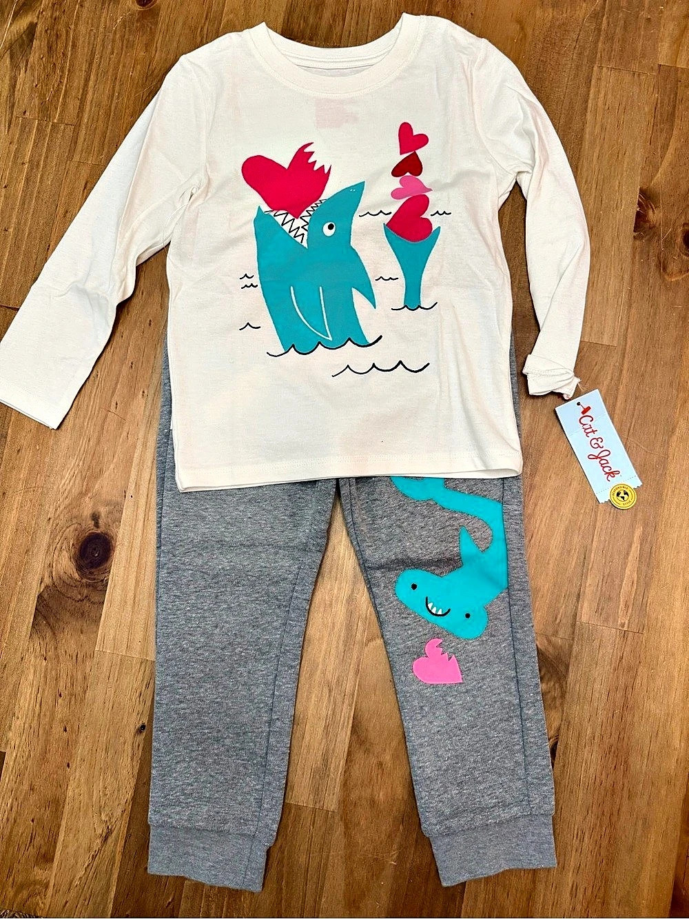 Cat & Jack Shark and Hearts Pant and Top Set unisex 4T Matching Set ~ NWT
